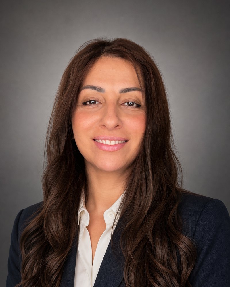 Portrait of Dr Banu Abdallah